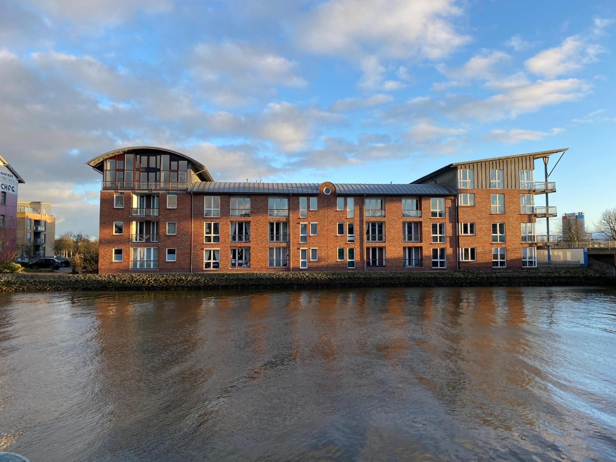 Simmerdeis Am Hafen Husum  Eksteriør billede