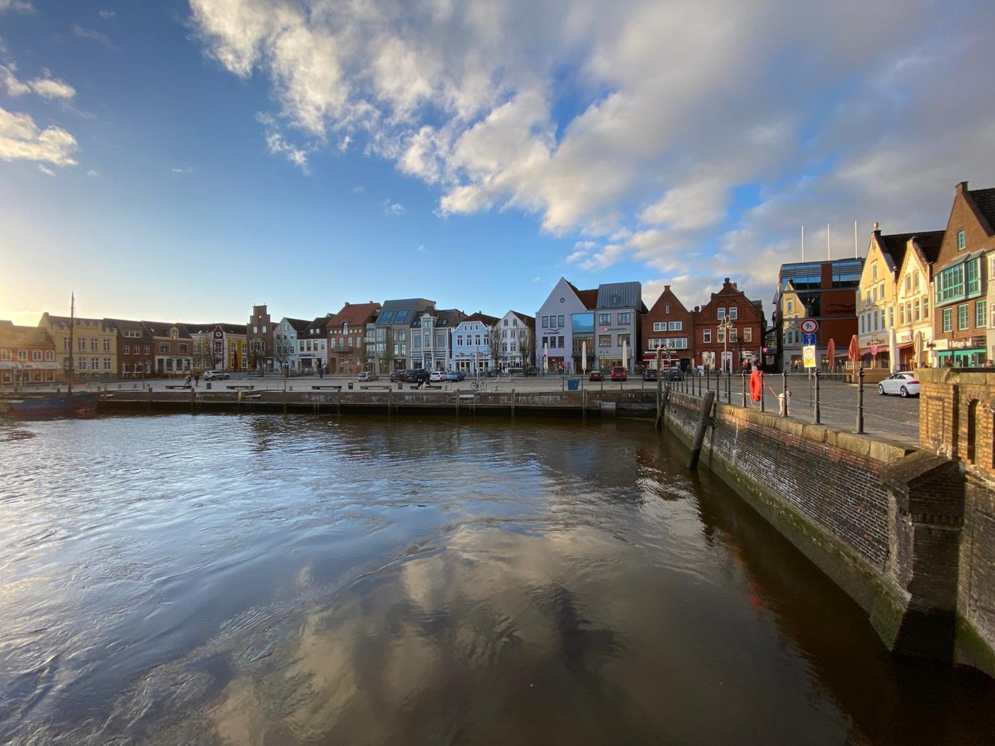 Simmerdeis Am Hafen Husum  Eksteriør billede